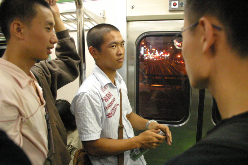台灣鐵路旅遊攝影街拍帥哥欽正2005-07-22攝影照片6