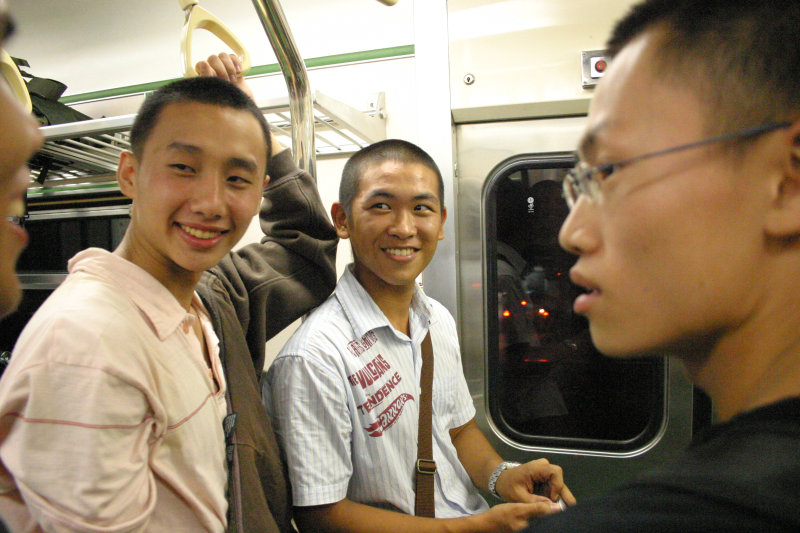 台灣鐵路旅遊攝影街拍帥哥欽正2005-07-22攝影照片8