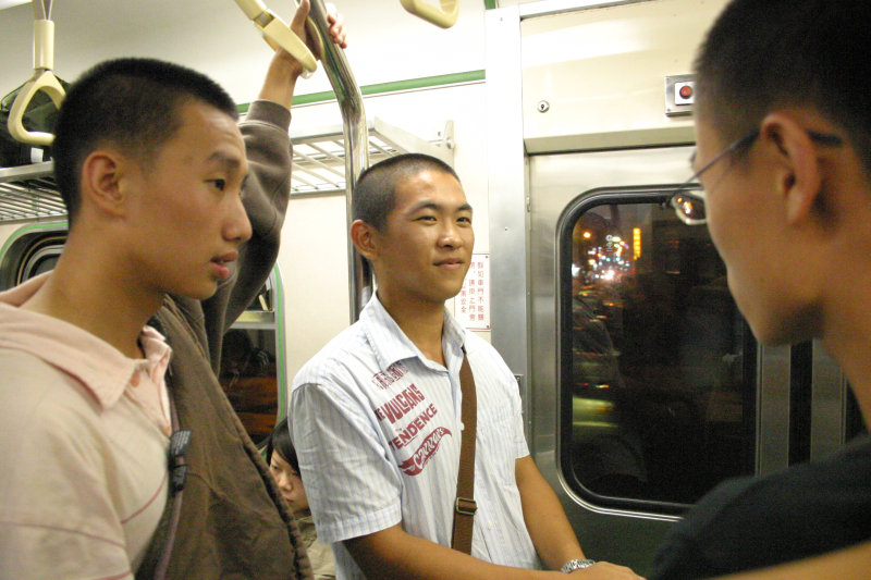 台灣鐵路旅遊攝影街拍帥哥欽正2005-07-22攝影照片15