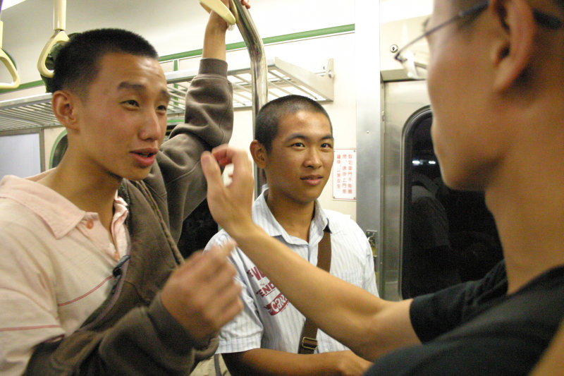 台灣鐵路旅遊攝影街拍帥哥欽正2005-07-22攝影照片18