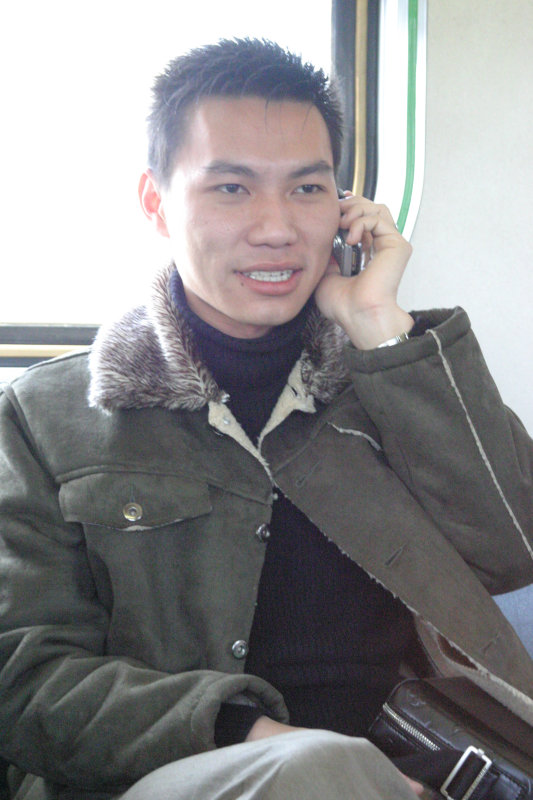 台灣鐵路旅遊攝影街拍帥哥蘋果日報2005-03-05攝影照片7