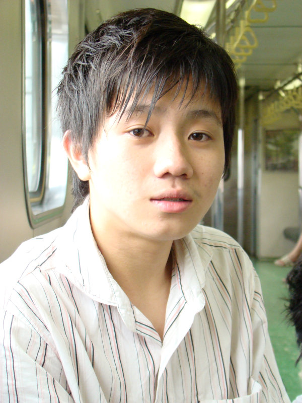 台灣鐵路旅遊攝影街拍帥哥邀請20070610攝影照片17