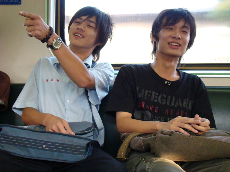 台灣鐵路旅遊攝影街拍帥哥陳威力2007-09-15攝影照片12