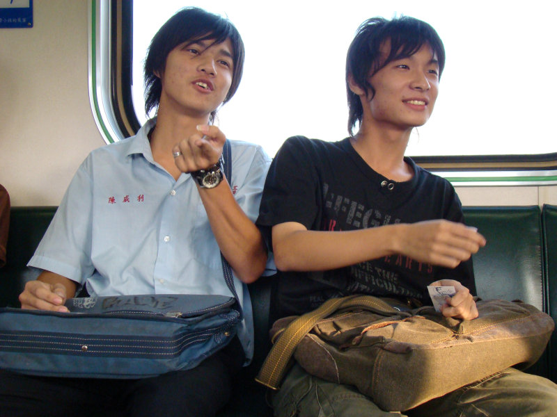 台灣鐵路旅遊攝影街拍帥哥陳威力2007-09-15攝影照片14