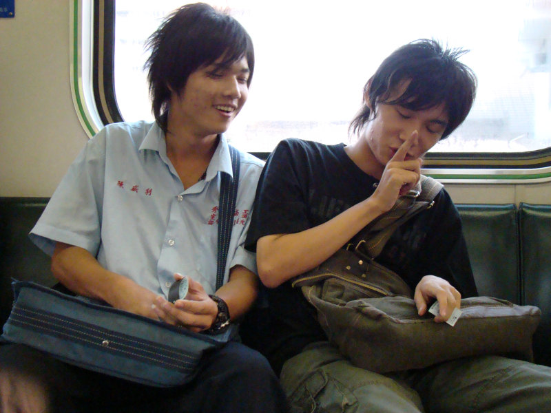 台灣鐵路旅遊攝影街拍帥哥陳威力2007-09-15攝影照片25