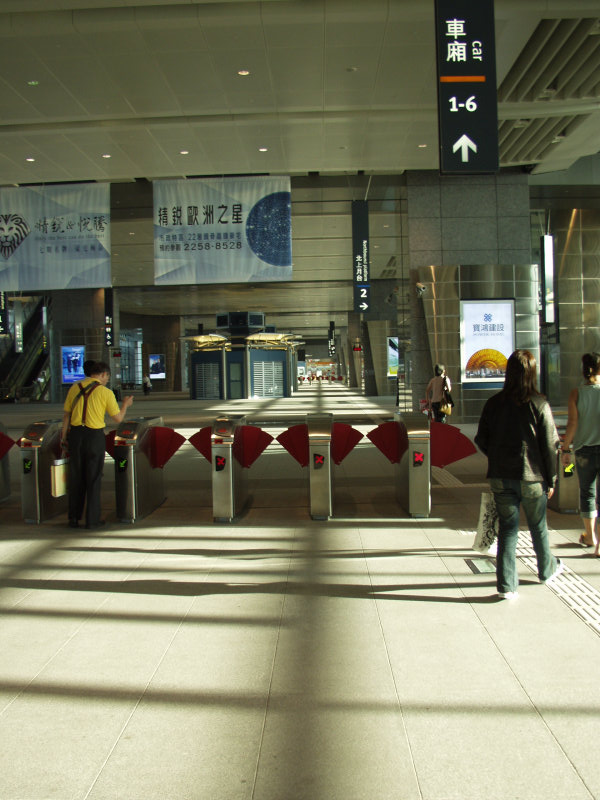 台灣鐵路旅遊攝影高鐵台灣高鐵台中烏日站大廳攝影照片48