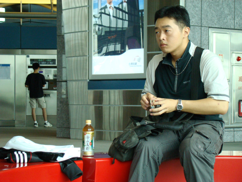 台灣鐵路旅遊攝影高鐵台灣高鐵台中烏日站旅客特寫篇攝影照片12