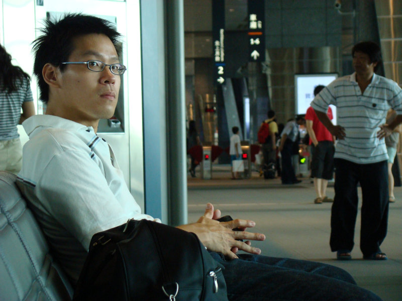 台灣鐵路旅遊攝影高鐵台灣高鐵台中烏日站旅客特寫篇攝影照片43