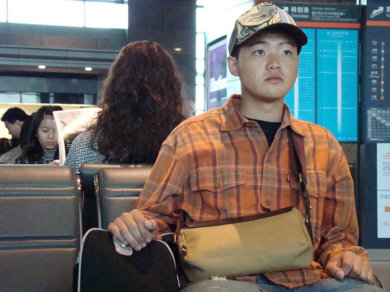 台灣鐵路旅遊攝影高鐵台灣高鐵台中烏日站旅客特寫篇攝影照片121