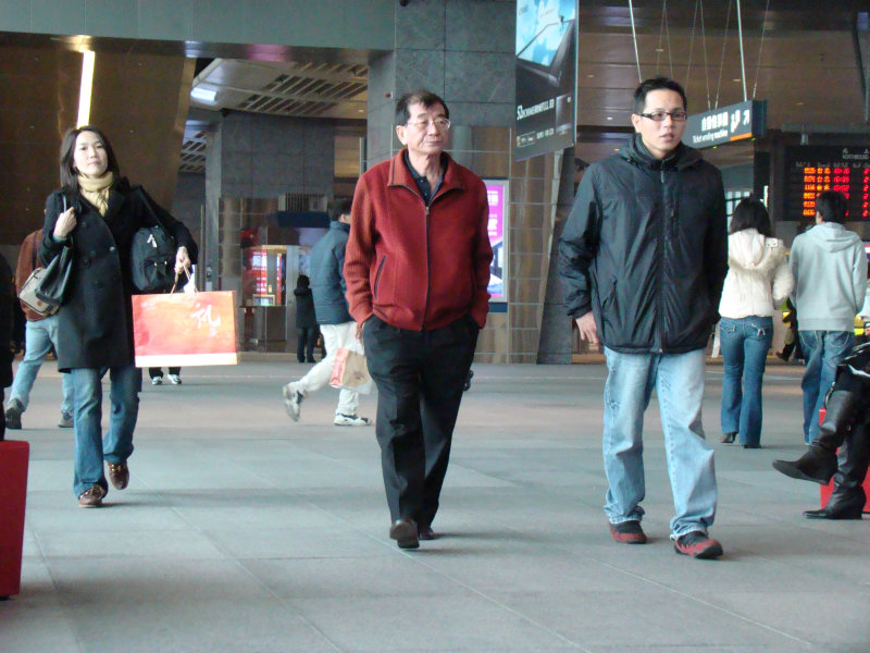 台灣鐵路旅遊攝影高鐵台灣高鐵台中烏日站旅客特寫篇攝影照片137