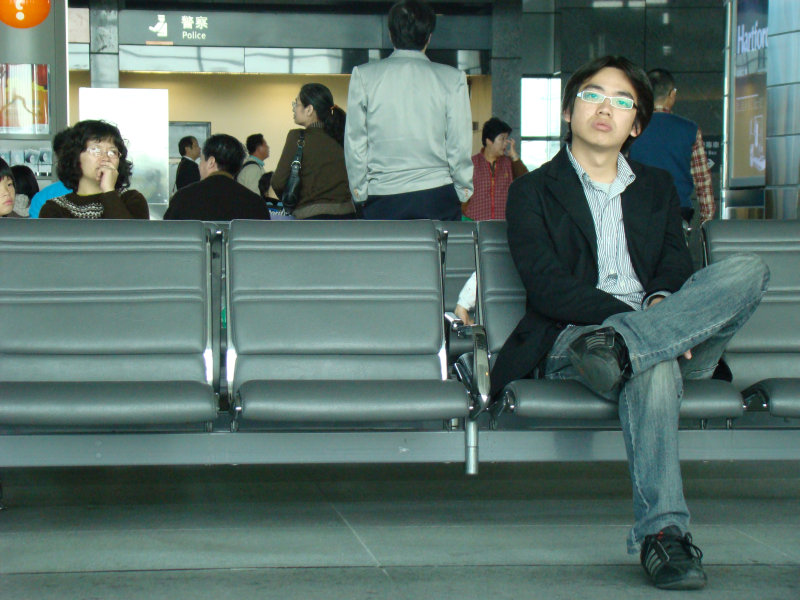 台灣鐵路旅遊攝影高鐵台灣高鐵台中烏日站旅客特寫篇攝影照片180