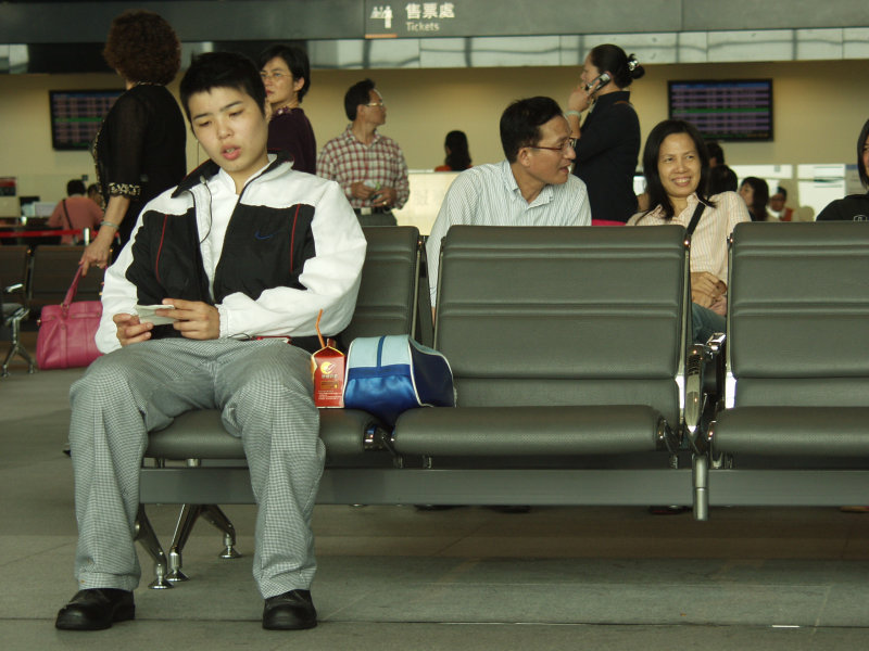 台灣鐵路旅遊攝影高鐵台灣高鐵台中烏日站旅客特寫篇攝影照片311