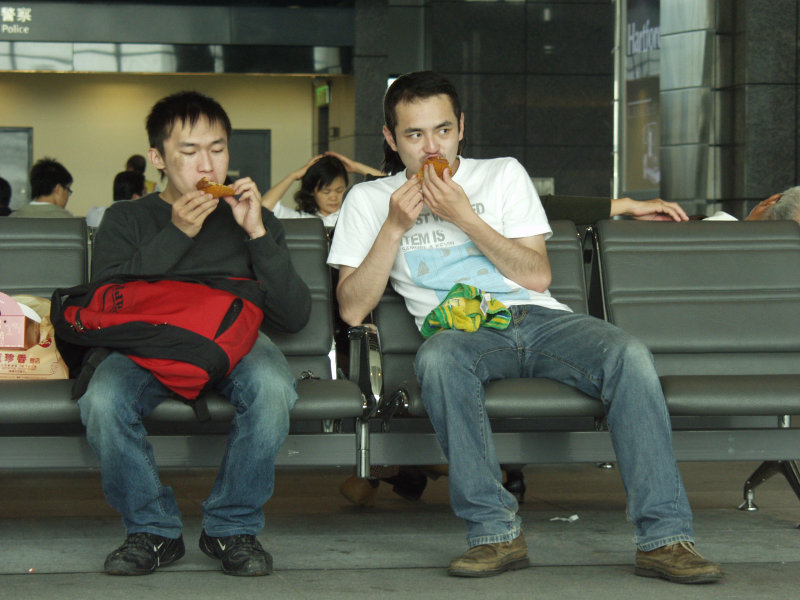 台灣鐵路旅遊攝影高鐵台灣高鐵台中烏日站旅客特寫篇攝影照片318
