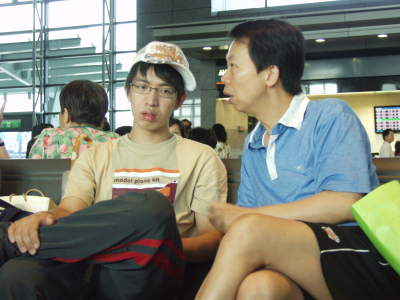 台灣鐵路旅遊攝影高鐵台灣高鐵台中烏日站旅客特寫篇攝影照片398