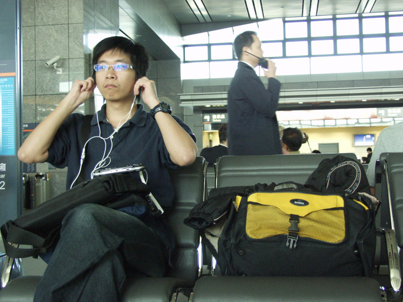 台灣鐵路旅遊攝影高鐵台灣高鐵台中烏日站旅客特寫篇攝影照片405