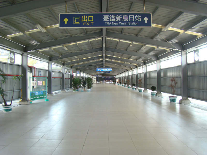 台灣鐵路旅遊攝影高鐵台鐵新烏日火車站建築攝影照片21