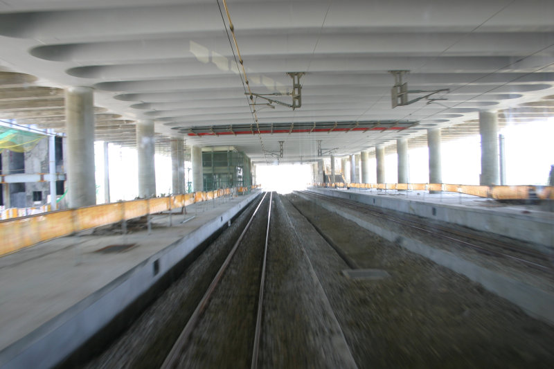 台灣鐵路旅遊攝影高鐵台鐵新烏日火車站建築攝影照片36