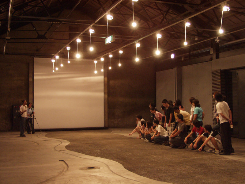 主展場-瀉銀20020907-08-1420號倉庫藝術特區主展場2000年至2003年橘園經營時期台中20號倉庫藝術特區藝術村