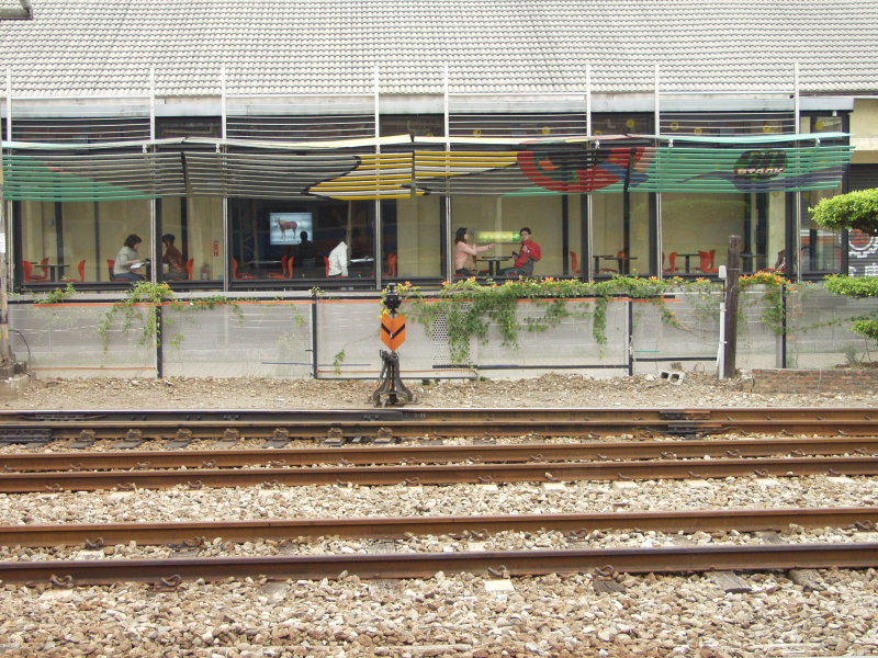 倉庫建築外觀2000年至2003年橘園經營時期台中20號倉庫藝術特區藝術村