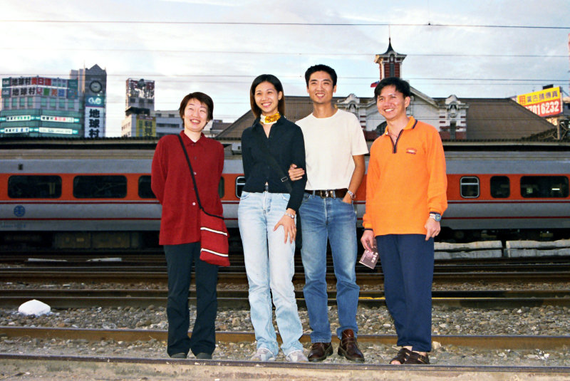 藝術走廊(藝術家工作室前)2000年至2003年橘園經營時期台中20號倉庫藝術特區藝術村