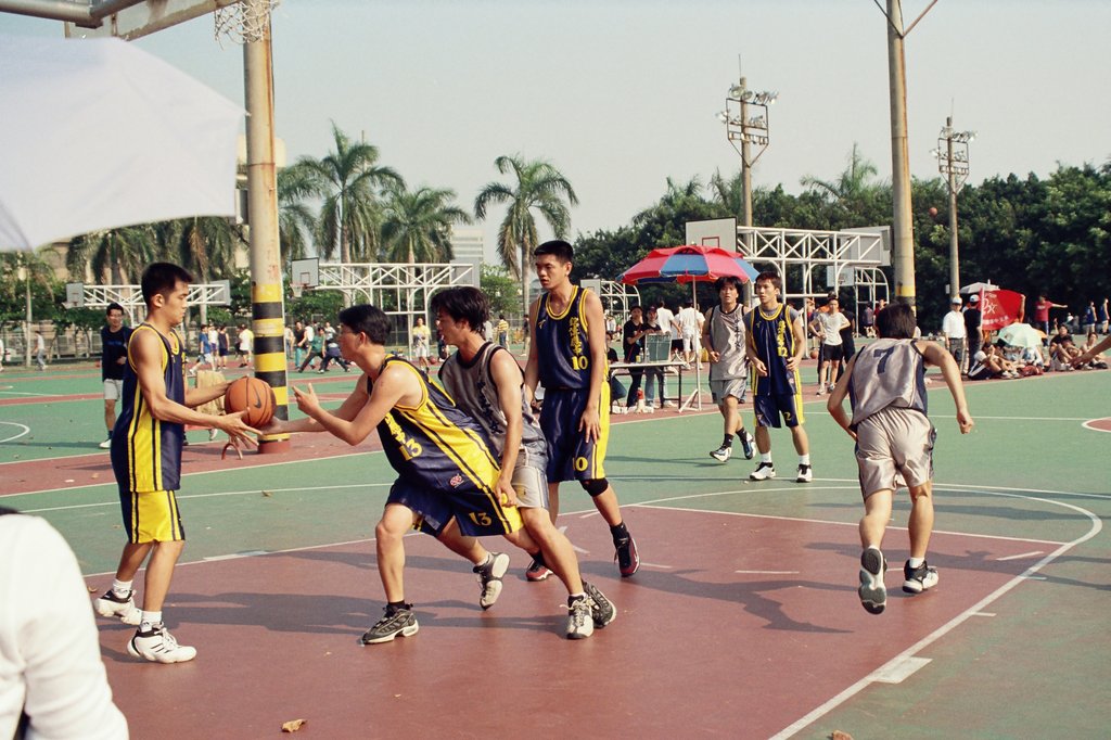 中興大學籃球比賽底片影像