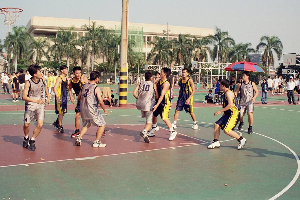 中興大學籃球比賽底片影像