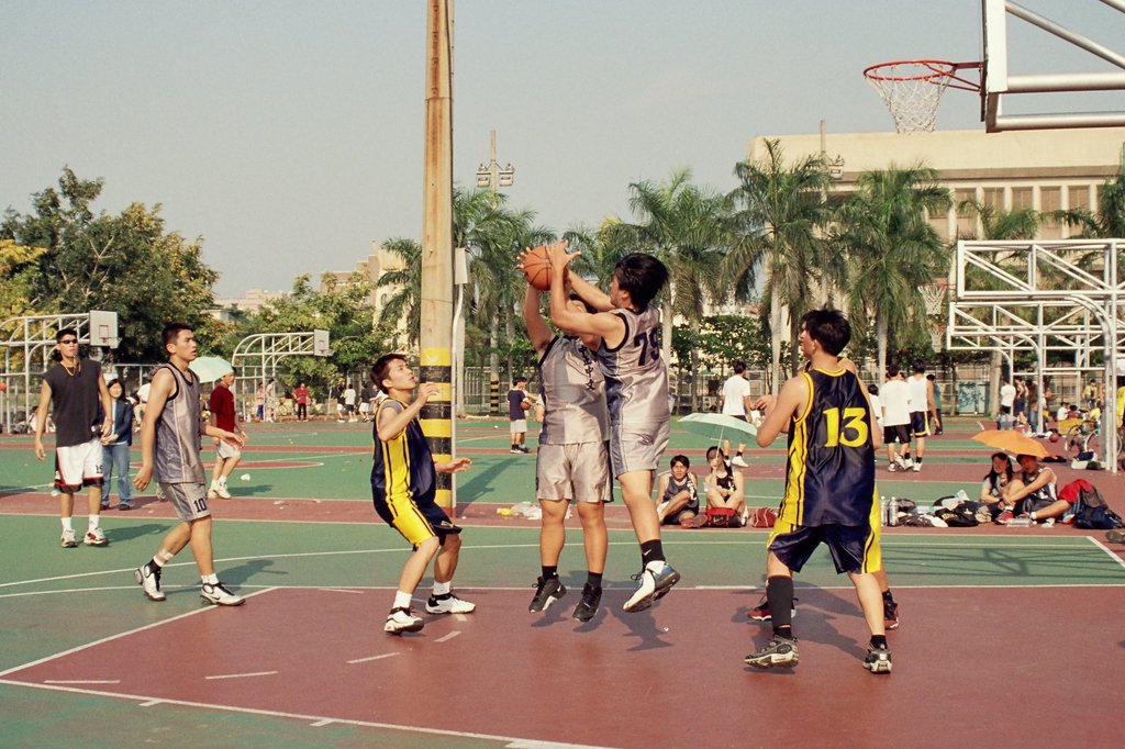 中興大學籃球比賽底片影像