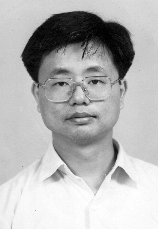 大頭照帥哥同學會老照片時光機