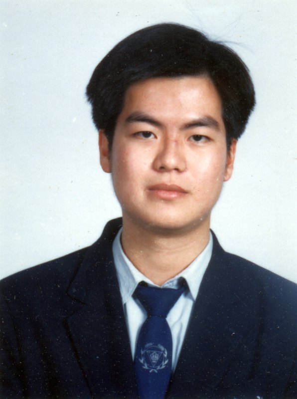 大頭照帥哥同學會老照片時光機