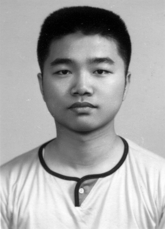 大頭照帥哥同學會老照片時光機