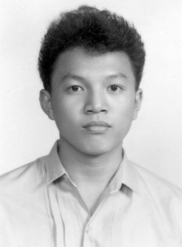 大頭照帥哥同學會老照片時光機