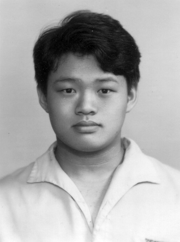 大頭照帥哥同學會老照片時光機