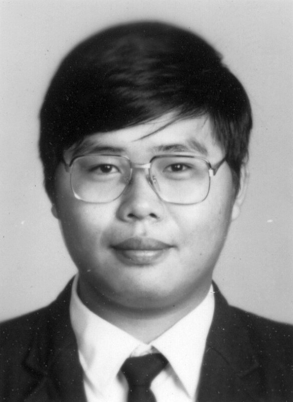 大頭照帥哥同學會老照片時光機