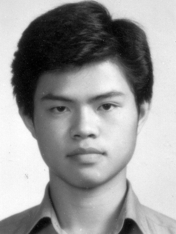 大頭照帥哥同學會老照片時光機