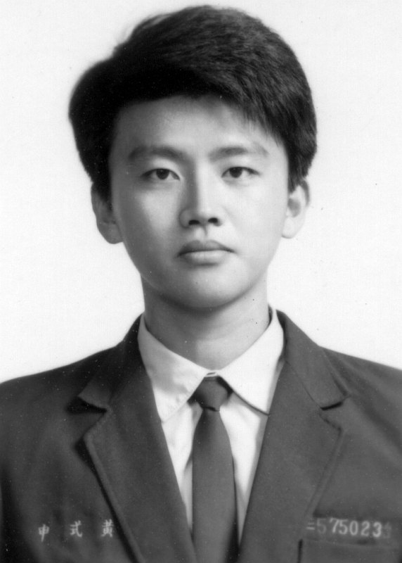 大頭照帥哥同學會老照片時光機