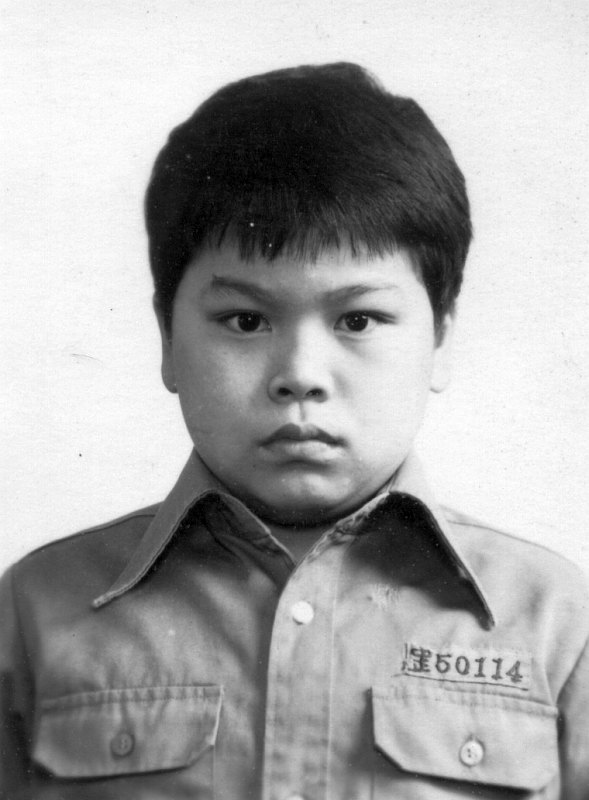 大頭照帥哥同學會老照片時光機