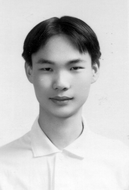 大頭照帥哥同學會老照片時光機