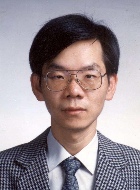 大頭照帥哥同學會老照片時光機