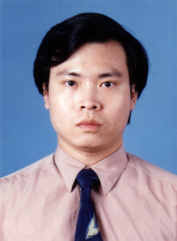 大頭照帥哥同學會老照片時光機