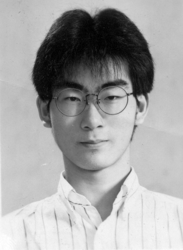 大頭照帥哥同學會老照片時光機