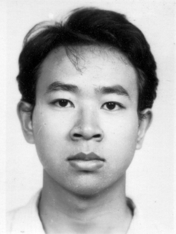 大頭照帥哥同學會老照片時光機