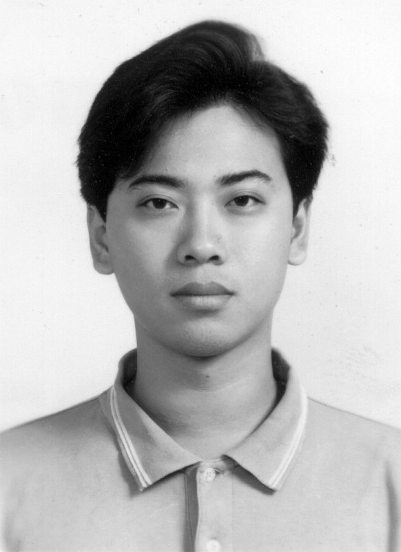 大頭照帥哥同學會老照片時光機