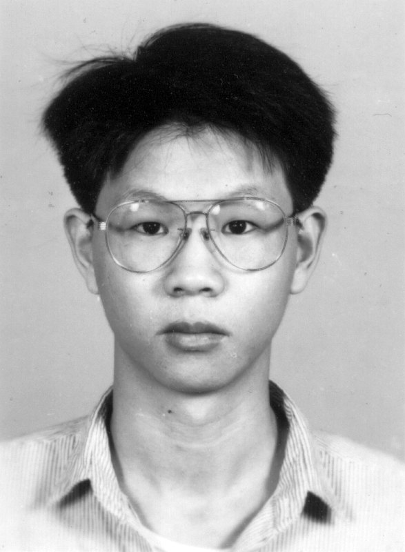 大頭照帥哥同學會老照片時光機