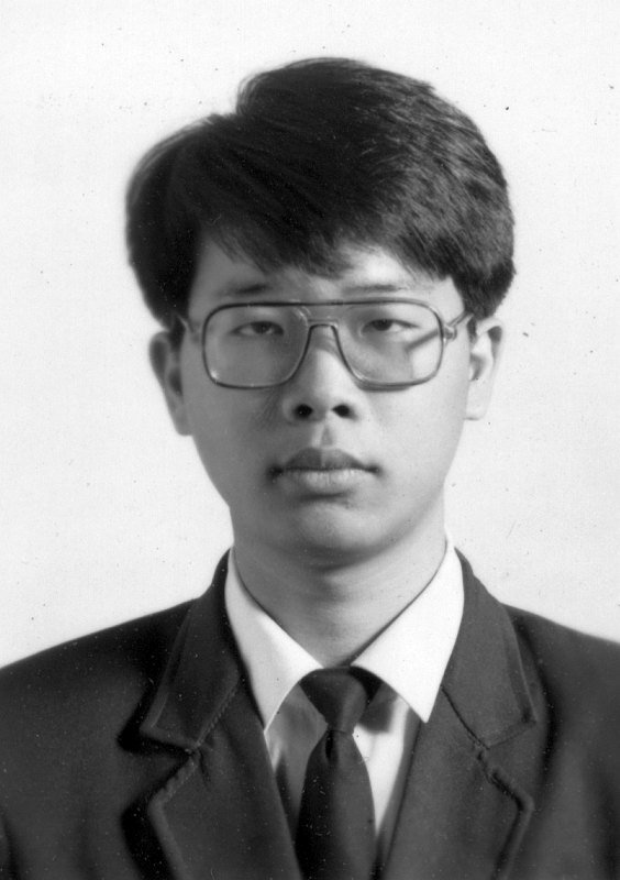 大頭照帥哥同學會老照片時光機