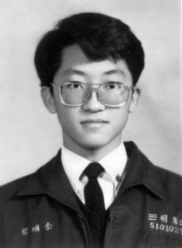 大頭照帥哥同學會老照片時光機