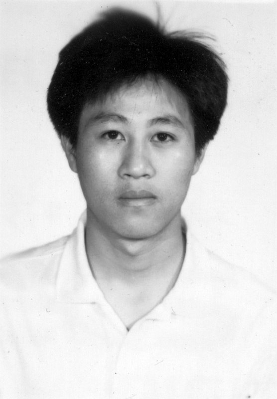 大頭照帥哥同學會老照片時光機