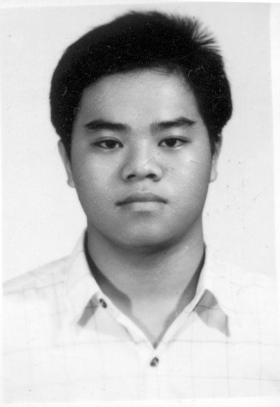 大頭照帥哥同學會老照片時光機