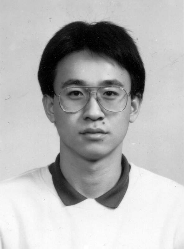 大頭照帥哥同學會老照片時光機