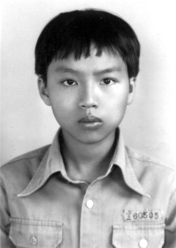 大頭照帥哥同學會老照片時光機