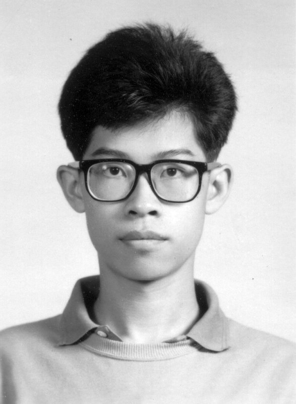 大頭照帥哥同學會老照片時光機